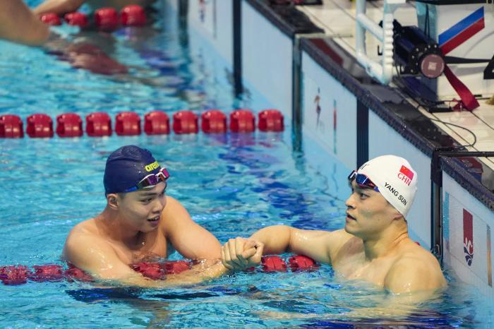 孙杨复出首秀夺冠