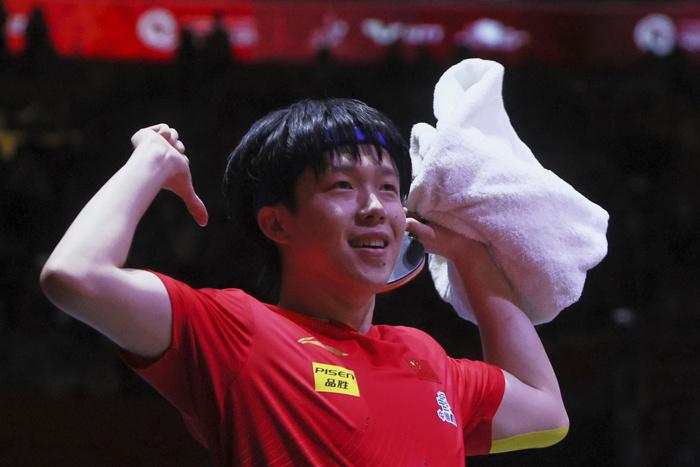 王楚钦首夺乒乓球三大赛单打冠军