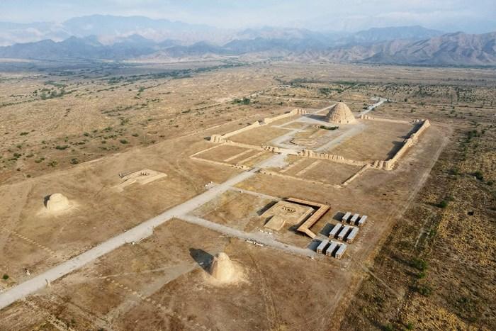 “西夏陵”成功列入《世界遗产名录》