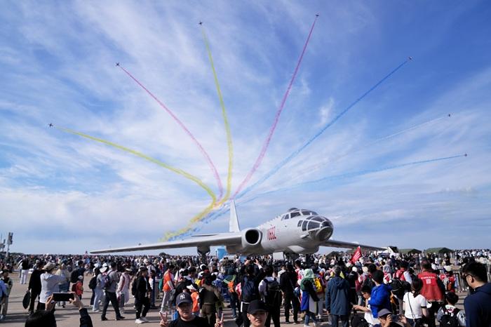 2025空军航空开放活动和长春航空展迎公众日