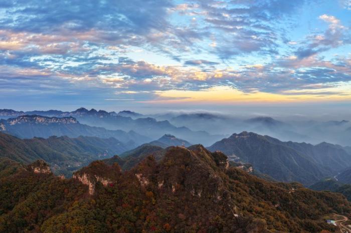 河南济源秋色如画