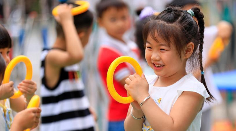 严厉打击拐卖妇女儿童犯罪行为，坚决保障妇女儿童合法权益